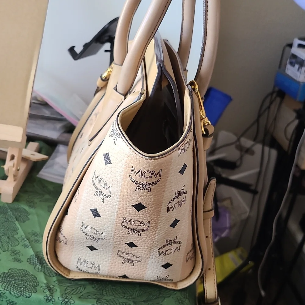 MCM Tan Logo Tote Bag - Picture 7 of 10